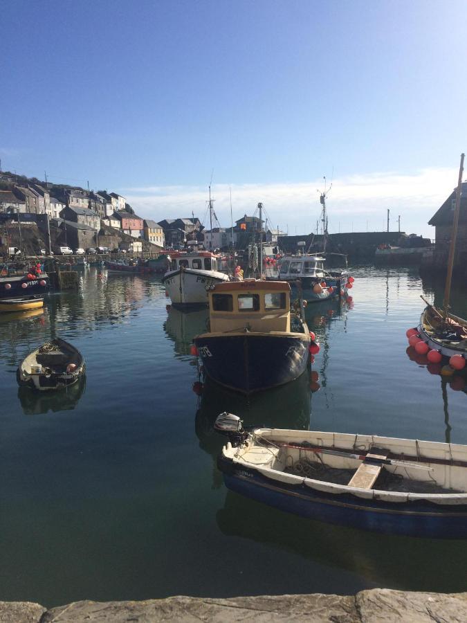 The Wheel House Hotel Mevagissey Exterior photo