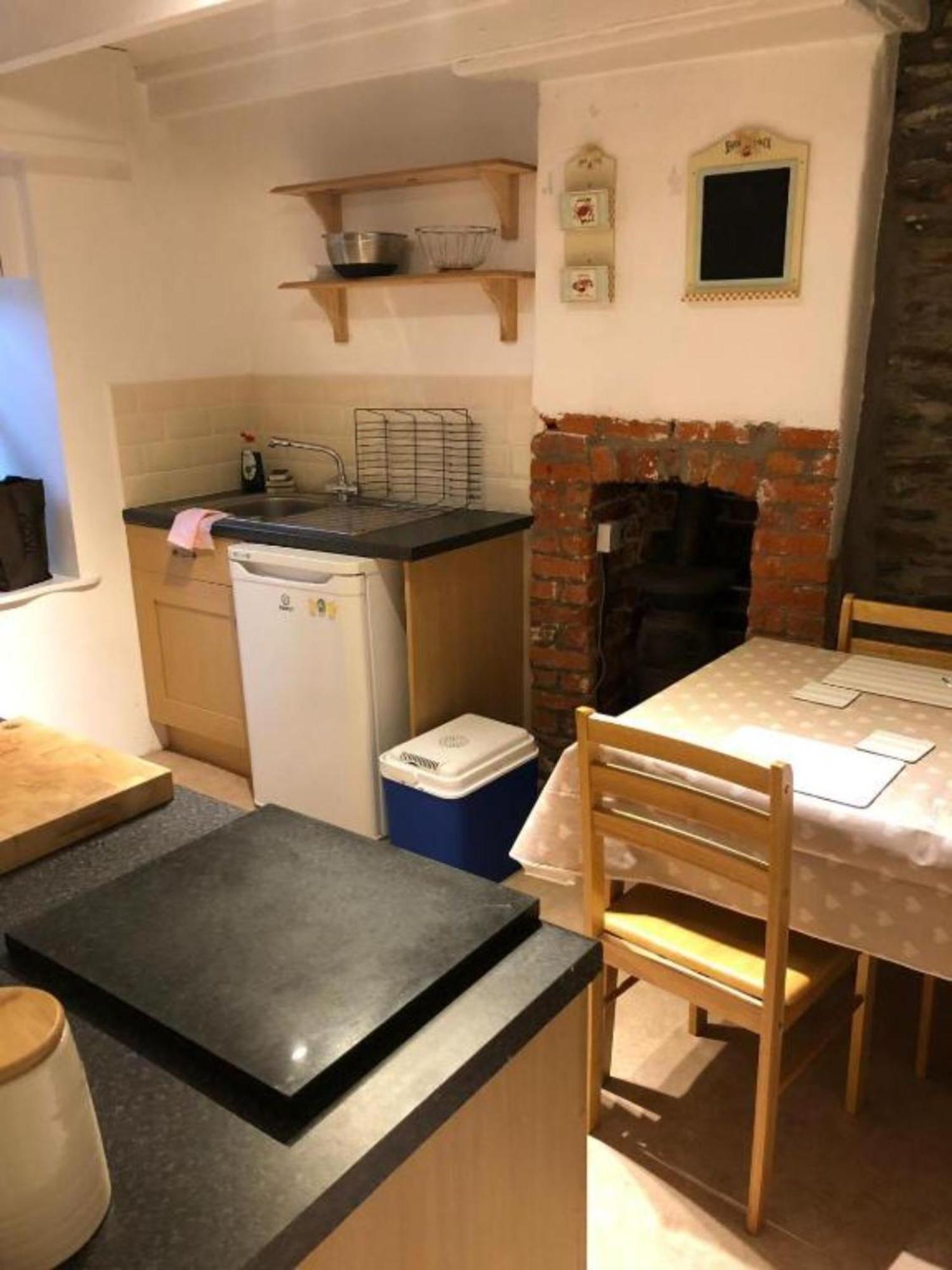 The Wheel House Hotel Mevagissey Room photo